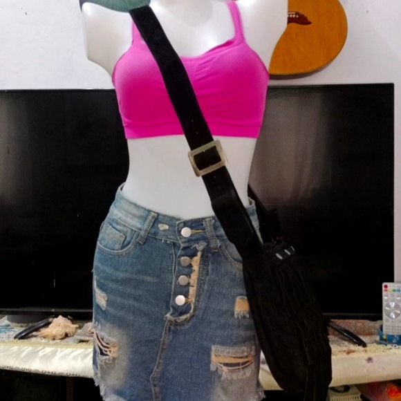 Minnetonka Black Leather Fringed Shoulder Crossbody Bag - Picture 2 of 5